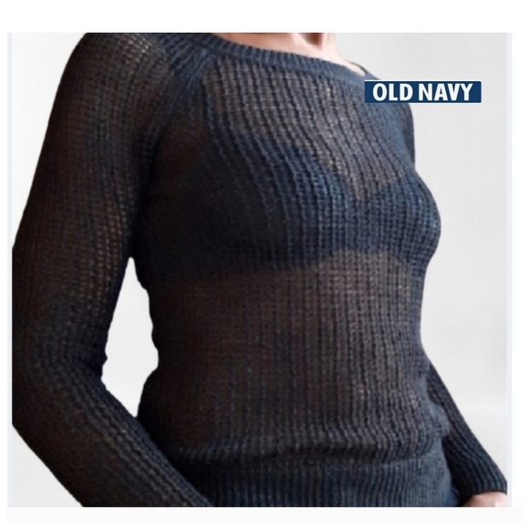 Old Navy Sweaters - NWOT - Old Navy Open Weave Crew Neck